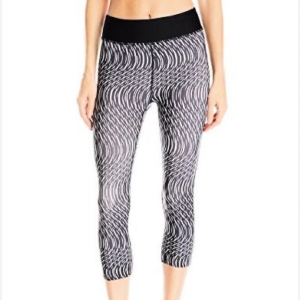 Under Armour Women's Headgear Printed Capri Pant